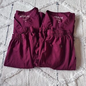 Marilyn Scrub Set in Burgundy